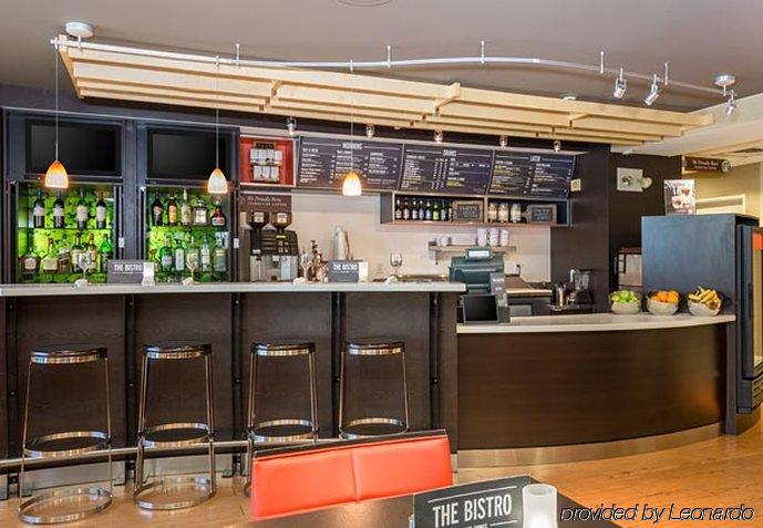 Отель Courtyard By Marriott Monroe Airport Экстерьер фото